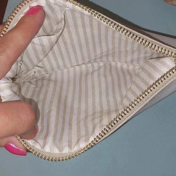 NWOT JOY MANGANO Double Decker Leather Tan Tote Purse with matching Wristlet - Picture 5 of 11